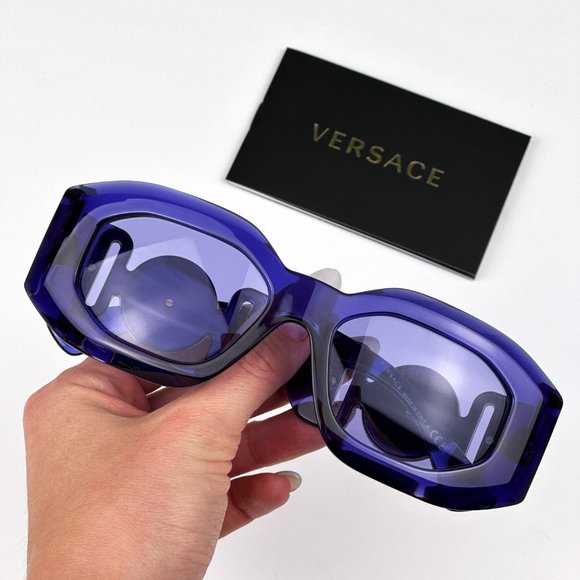 Versace VE4425U MAXI MEDUSA BIGGIE 54191A Sunglasses Purple Transparent Unisex main image 10